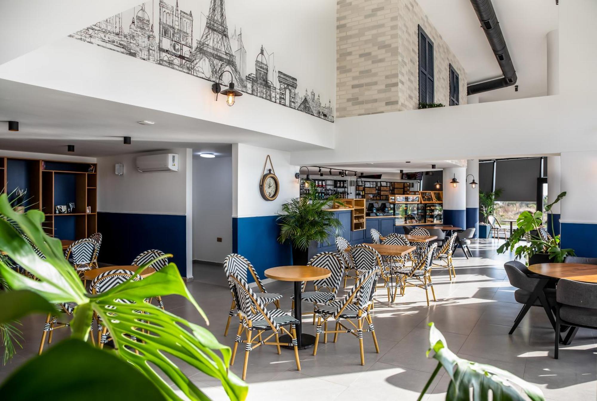 Terra Apartments In Caesar Blue Resort, Fixed Lunch Till 3Pm, Gym, Heated Pool, Sauna, Kids Club Rizokarpaso Buitenkant foto